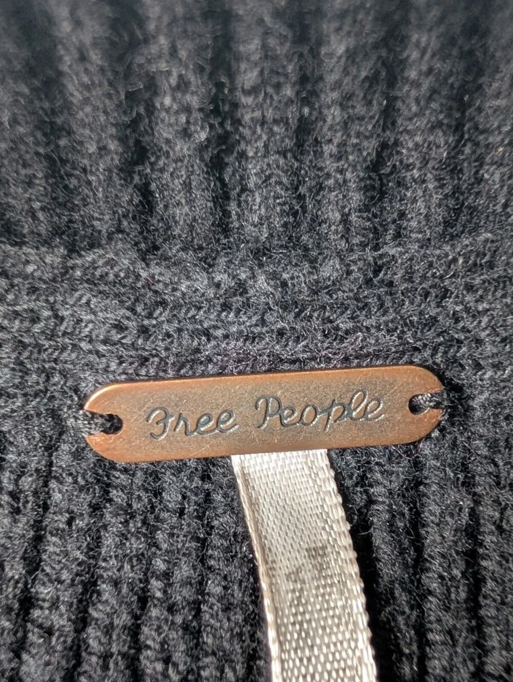 Free People Chunky Knit Sweater XS Charcoal Whimsigoth Grungecore Boho Oversized